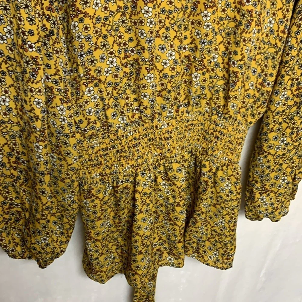 Max studio Floral Blouse - Picture 9 of 9